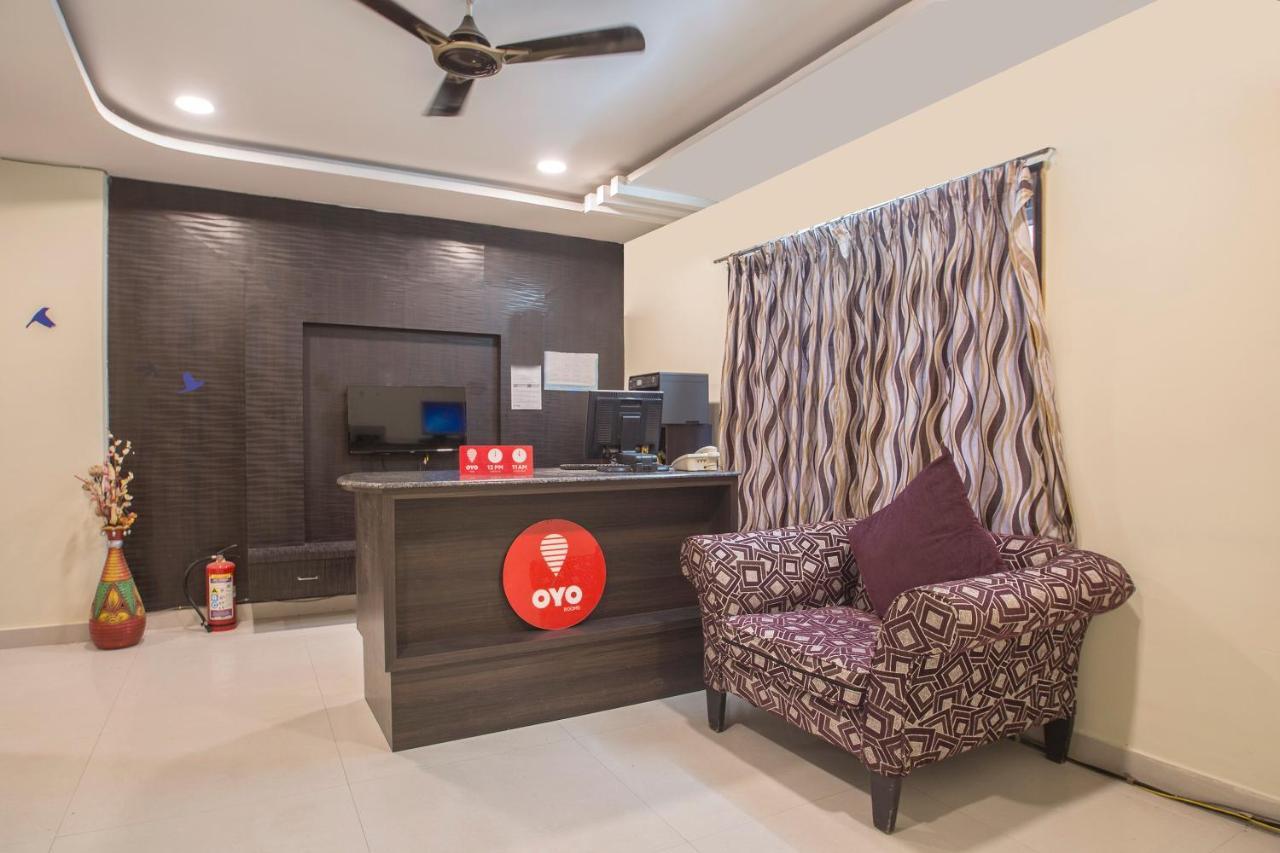 Oyo 10373 Apartment The Icon Homes Hyderabad Exterior photo