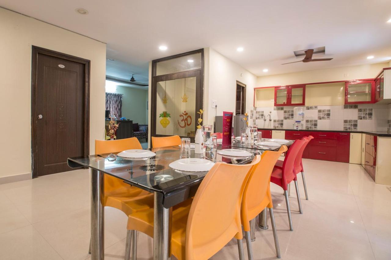 Oyo 10373 Apartment The Icon Homes Hyderabad Exterior photo